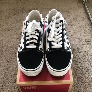 Checkered OldSkool Platform Vans